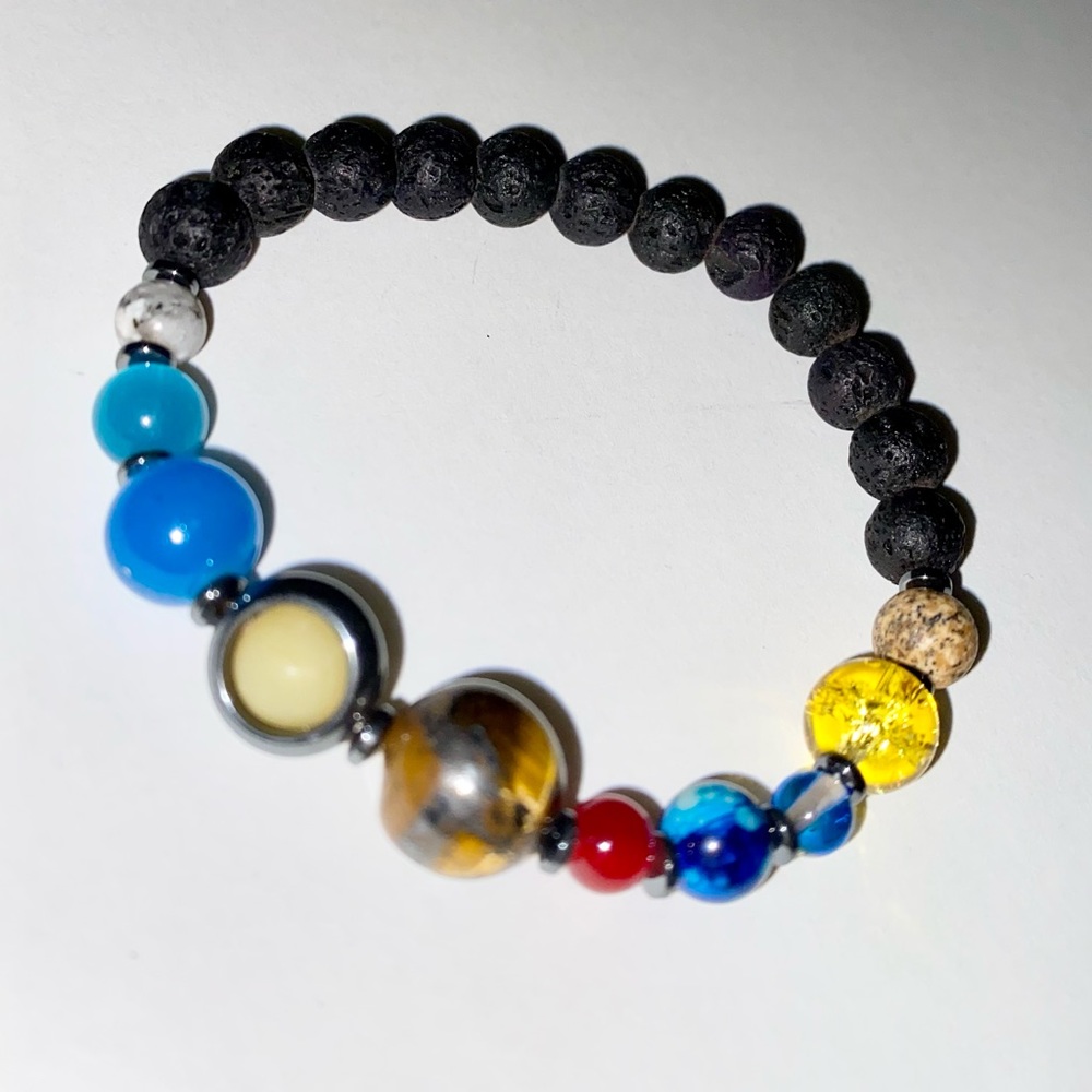 planet beaded bracelet 🪐
